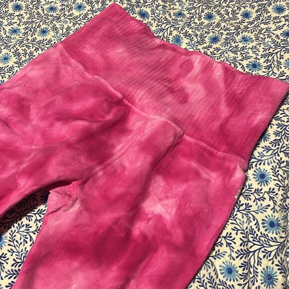 Free People • Movement High-Rise 7/8 Good Karma Tie-Dye Leggings - Picture 5 of 8